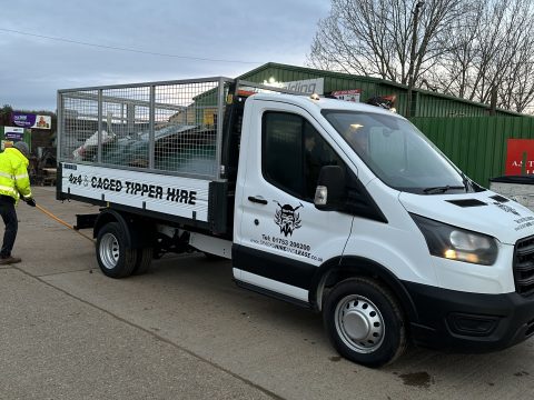 Sparks Caged Tipped Hire & Lease Heathrow and West London