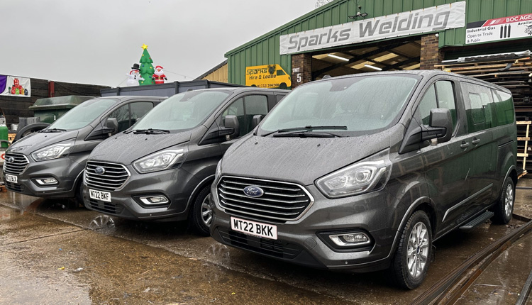 9 Seater Mini Bus Van Hire, Slough